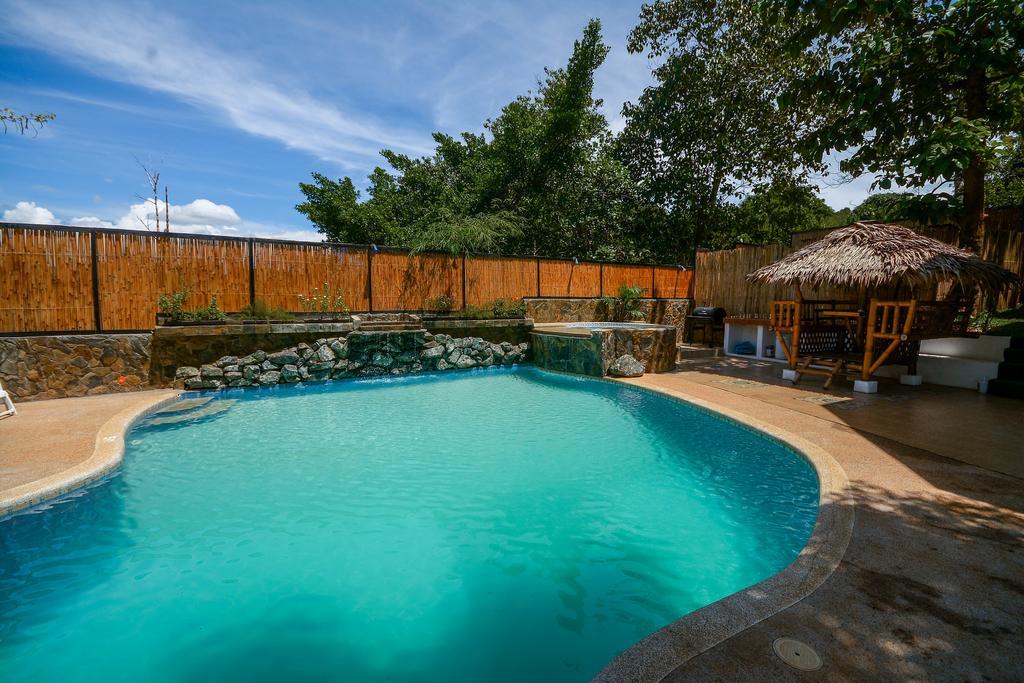 Hilltop Pool And Villa Пуэрто-Принцеса Экстерьер фото